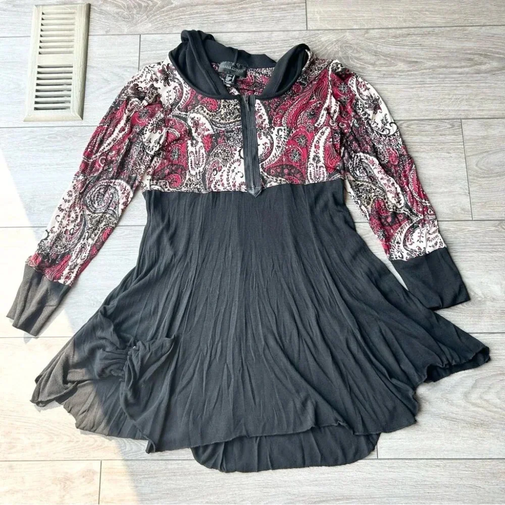 Frank Lyman Paisley Pattern Hooded Sweater Dress Made in Canada
